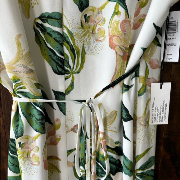 Babaton Wrap Dress - Picture 4 of 5